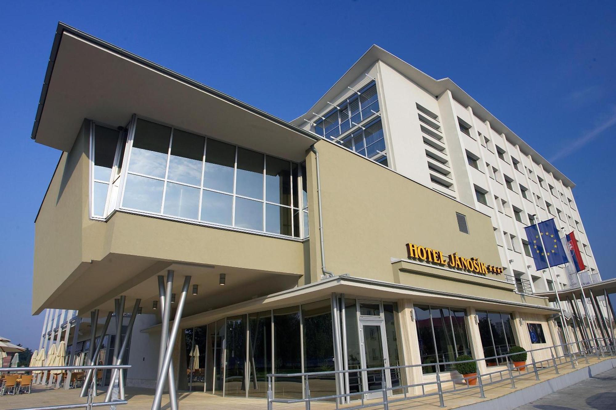 Hotel Janosik 4*